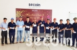 Offices and Employees of Secoin cheerfully received preventative glassware for Covid-19 from Secoin Founders- Professor Dinh Xuan Ba and Mrs Doan Thi Tuyet Nga